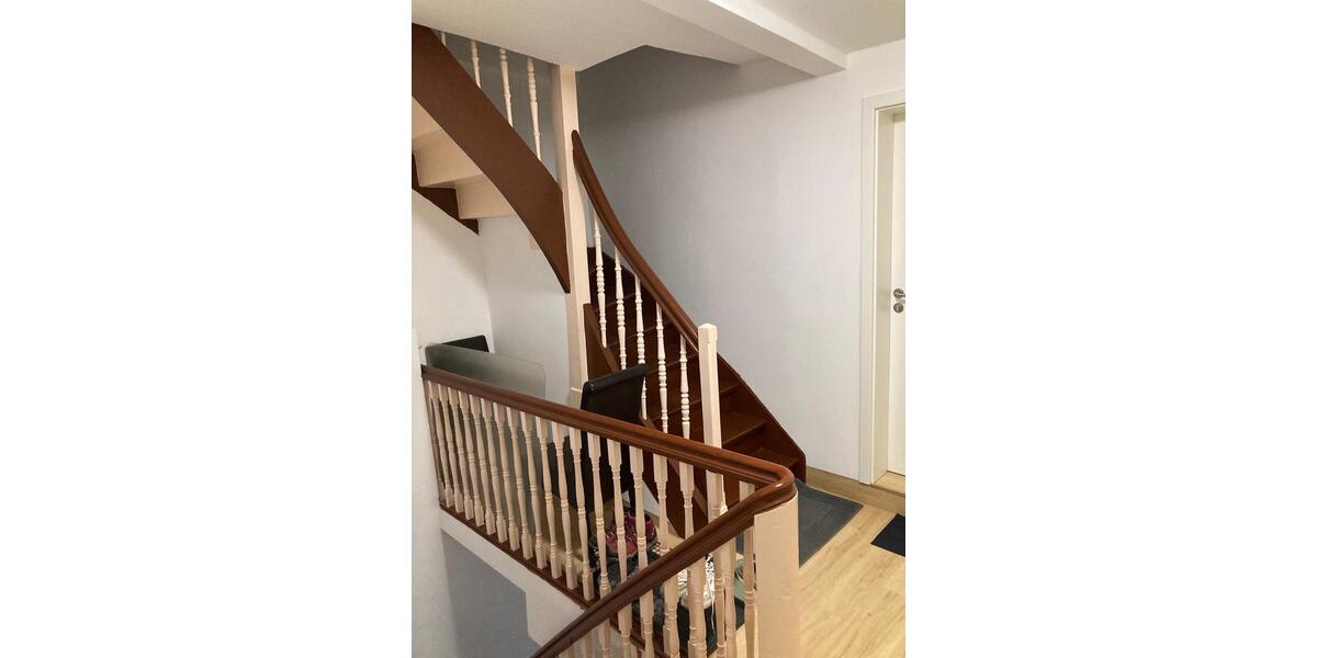 Wohnen auf Zeit Stadtroda - 1 Zimmer, 11 m&sup2;, 290&euro; | Angebot:25376359