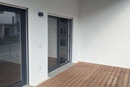 Wohnung Eichendorf - 3 Zimmer, 120 m&sup2;, 990&euro; | Angebot:27477920
