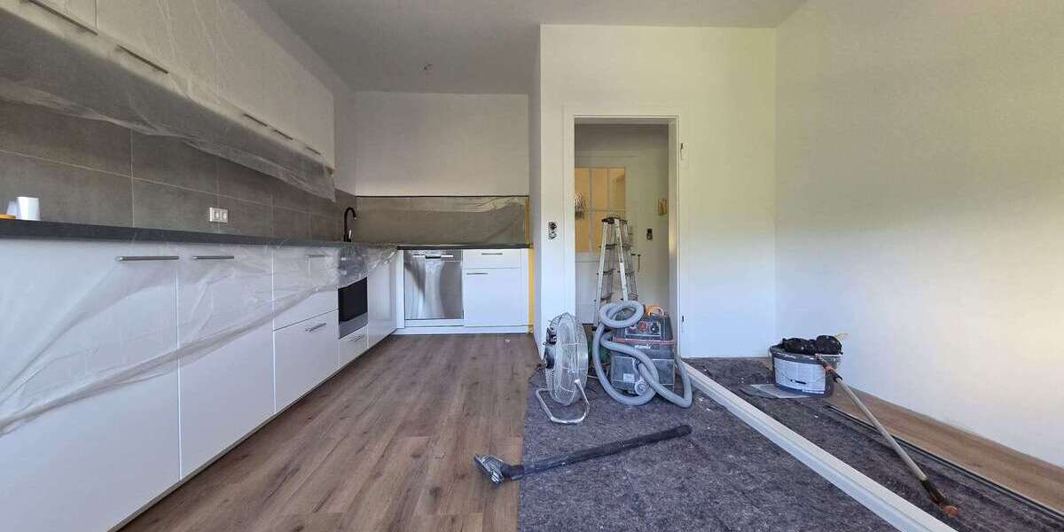 Etagenwohnung Kaiserslautern Betzenberg - 2 Zimmer, 75 m&sup2;, 750&euro; | Angebot:27234948