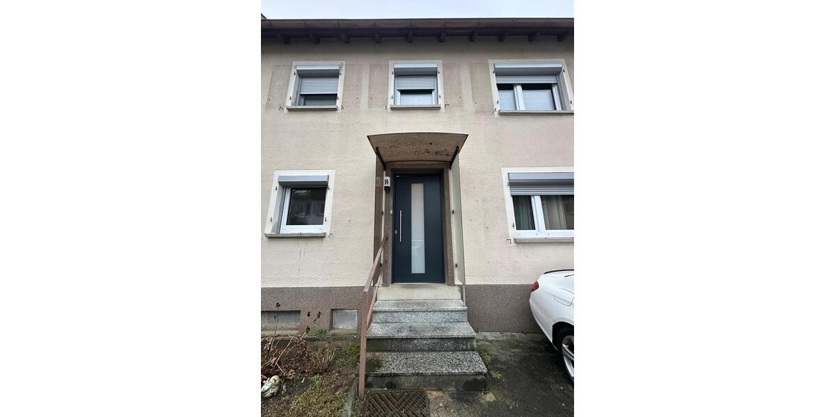 Erdgeschoßwohnung Esslingen am Neckar Oberesslingen - 3 Zimmer, 63 m&sup2;, 990&euro; | Angebot:25139597