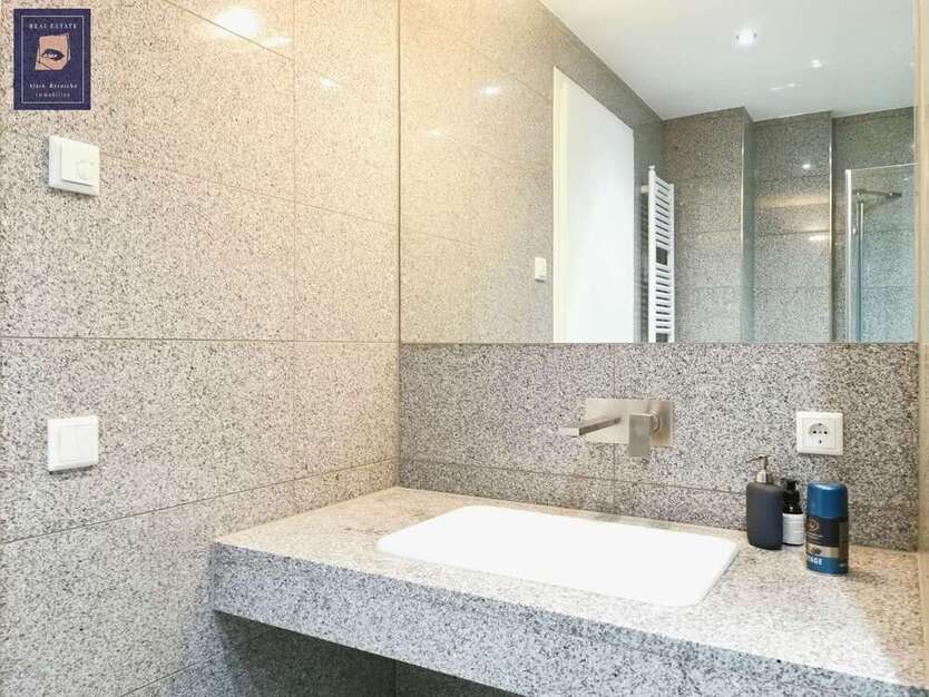 Penthousewohnung mit großer Dachterrasse am Opernplatz 4 zimmer