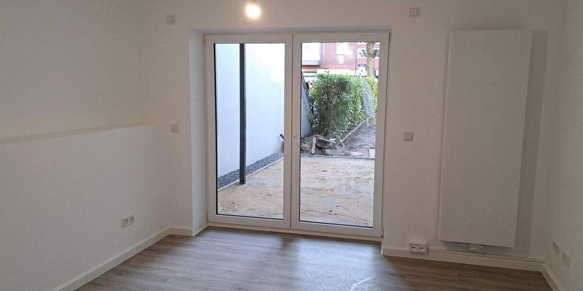 Etagenwohnung Bad Oldesloe - 2 Zimmer, 90 m&sup2;, 1.170&euro; | Angebot:24683835