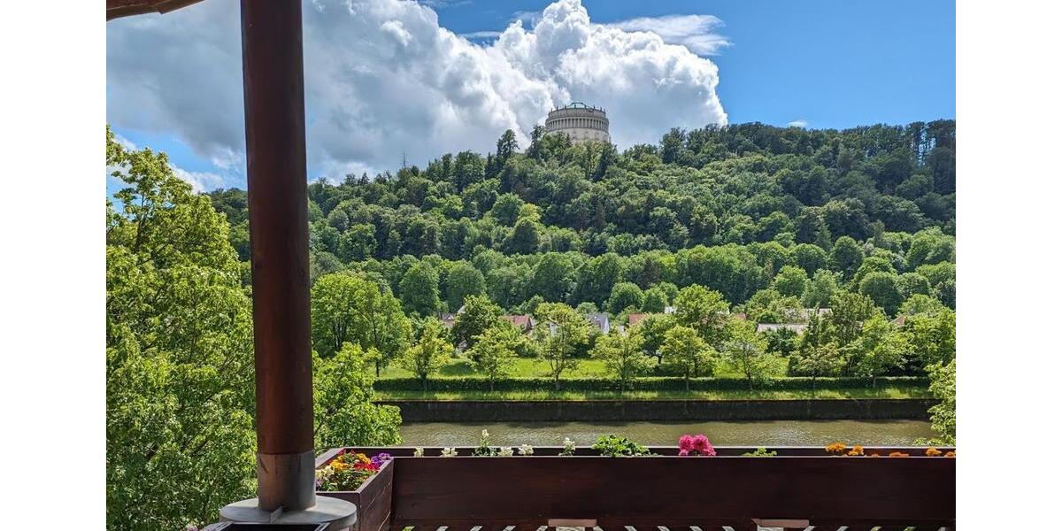 Etagenwohnung Kelheim - 2 Zimmer, 62 m&sup2;, 865&euro; | Angebot:24641676