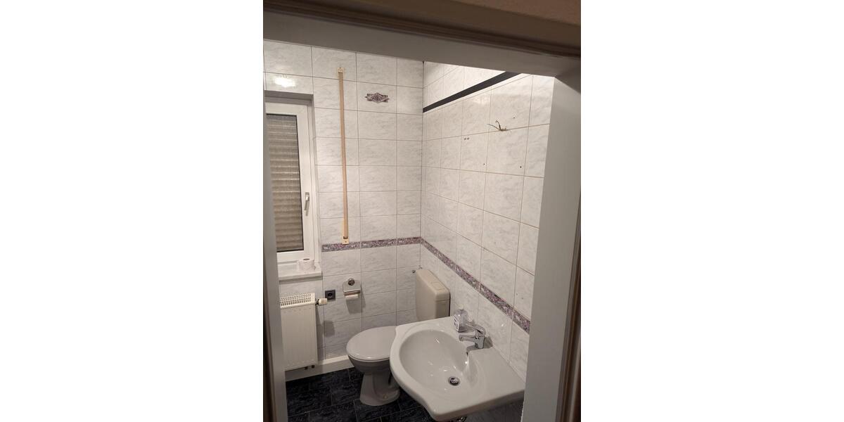 Reihenhaus Bamberg Gereuth - 5.5 Zimmer, 125 m&sup2;, 1.100&euro; | Angebot:24803863