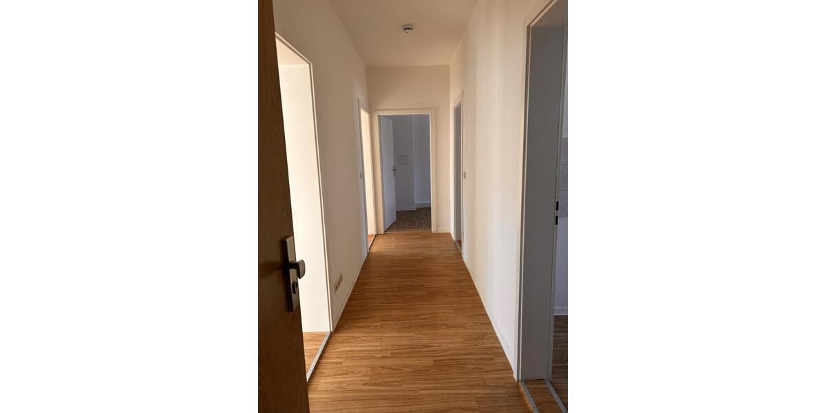 3 Raum Wohnung in der Innenstadt 3 zimmer