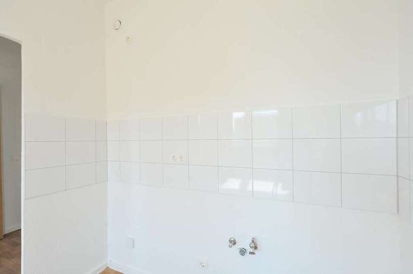 Wohnung zum Mieten in Halle 325 € 49.99 m²