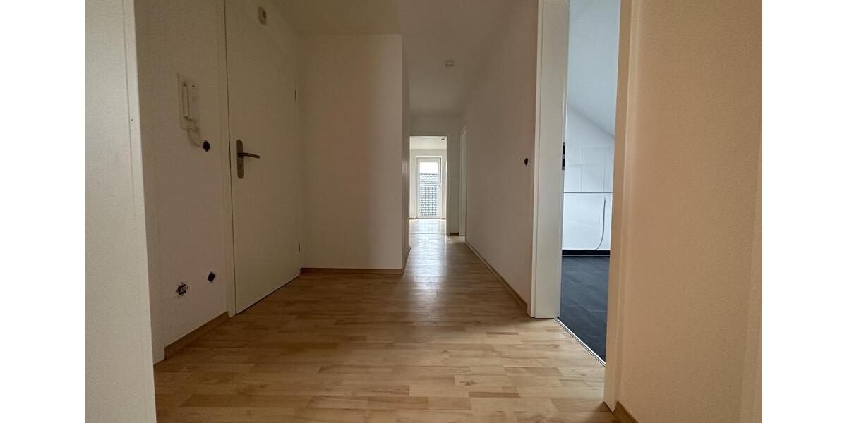 Etagenwohnung Waldkraiburg - 3 Zimmer, 74 m&sup2;, 870&euro; | Angebot:26586659
