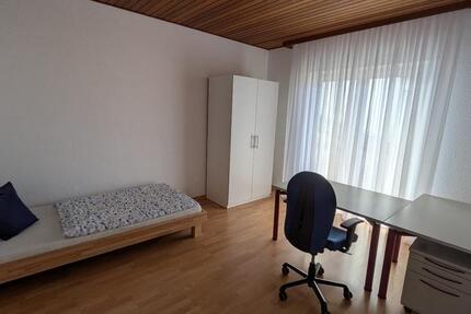 Wohnen auf Zeit Neustadt an der Weinstraße Diedesfeld - 5 Zimmer, 115 m&sup2;, 360&euro; | Angebot:25310750