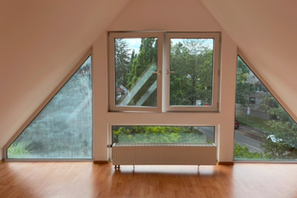 Großzügige Dachgeschosswohnung in Isernhagen-Süd 2 zimmer