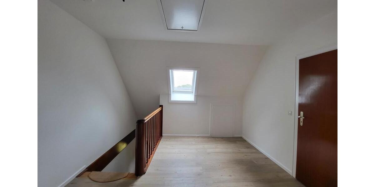 Einfamilienhaus Lübeck Sankt Jürgen - 6 Zimmer, 201 m&sup2;, 1.450&euro; | Angebot:26029451