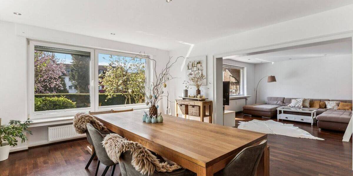 Etagenwohnung Meerbusch Büderich - 3 Zimmer, 122 m&sup2;, 1.850&euro; | Angebot:26742031