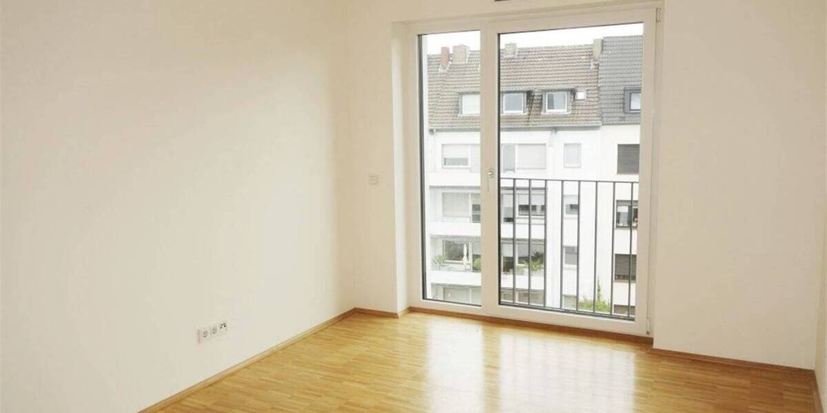 Etagenwohnung Mönchengladbach Stadtmitte - 3 Zimmer, 90 m&sup2;, 1.199&euro; | Angebot:26128795