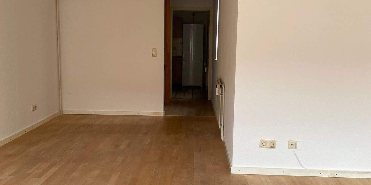 Etagenwohnung Flensburg Altstadt - 2 Zimmer, 82 m&sup2;, 535&euro; | Angebot:25702346