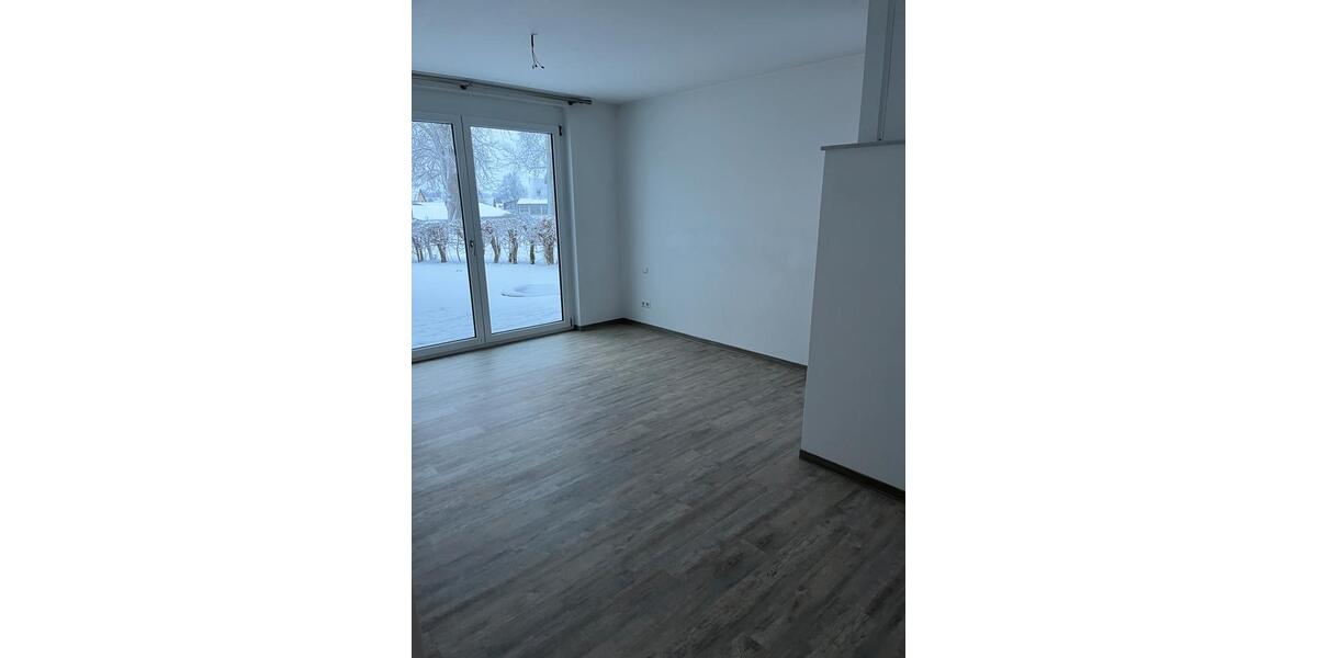 Erdgeschoßwohnung Dornhan - 3 Zimmer, 75 m&sup2;, 1.100&euro; | Angebot:25812885