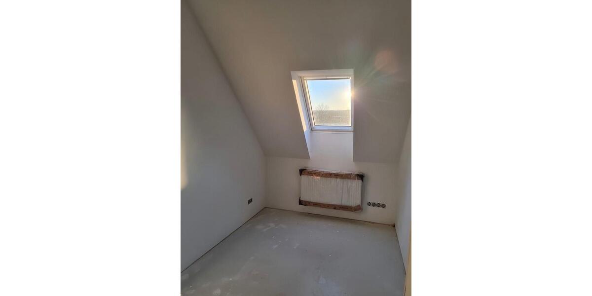 Dachgeschoßwohnung Neustadt am Rübenberge - 3 Zimmer, 95 m&sup2;, 939&euro; | Angebot:24432530