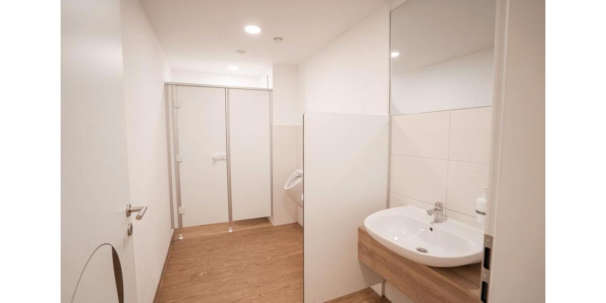 Gewerbeobjekt Bad Königshofen im Grabfeld - 1.000&euro; | Angebot:16748154