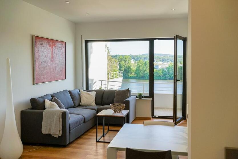 Komplett ausgestattete Wohnung mit Moselblick in Koblenz