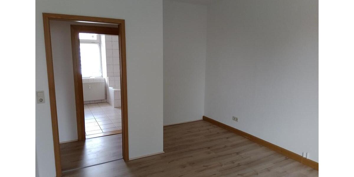 Etagenwohnung Ebersbach - 2 Zimmer, 57 m&sup2;, 377&euro; | Angebot:26125412