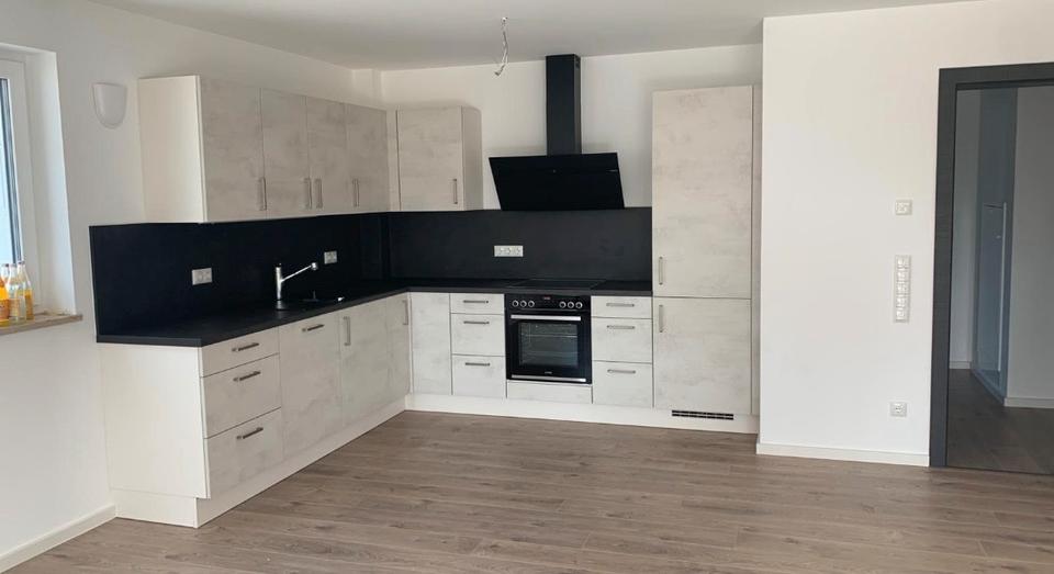 Erdgeschoßwohnung Pförring - 3 Zimmer, 83 m&sup2;, 1.050&euro; | Angebot:26039853
