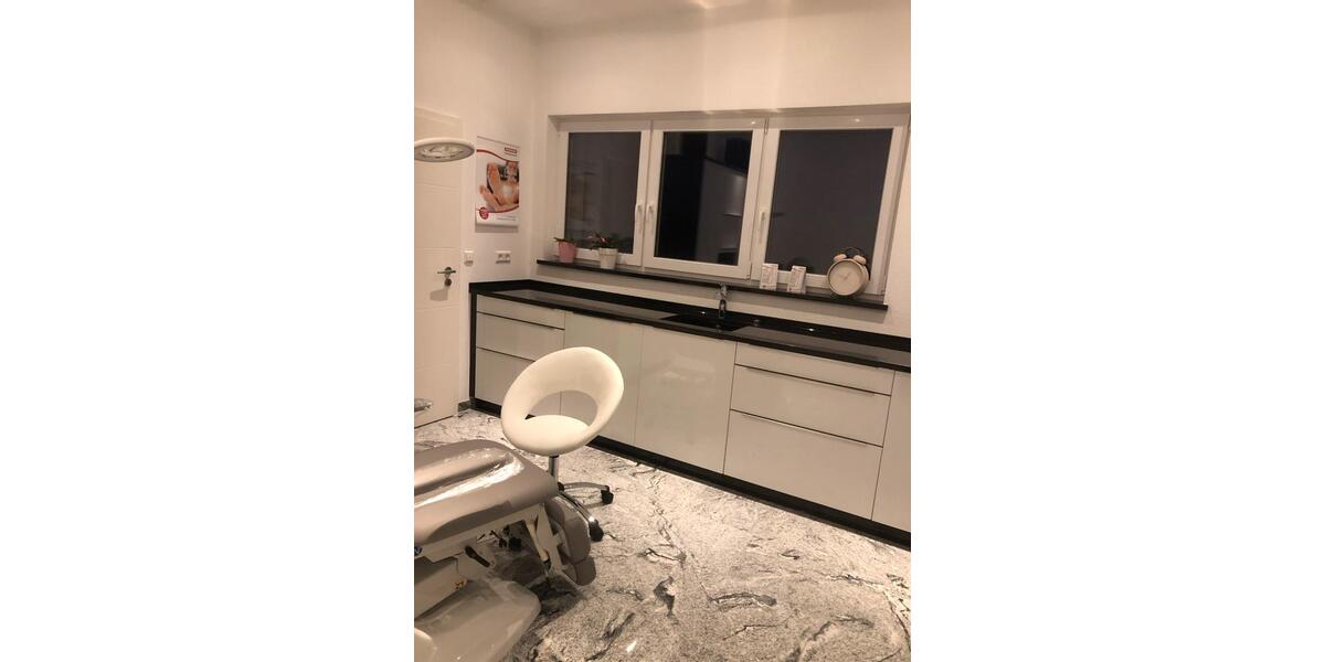 Gewerbeobjekt Unterschneidheim - 200&euro; | Angebot:25906009