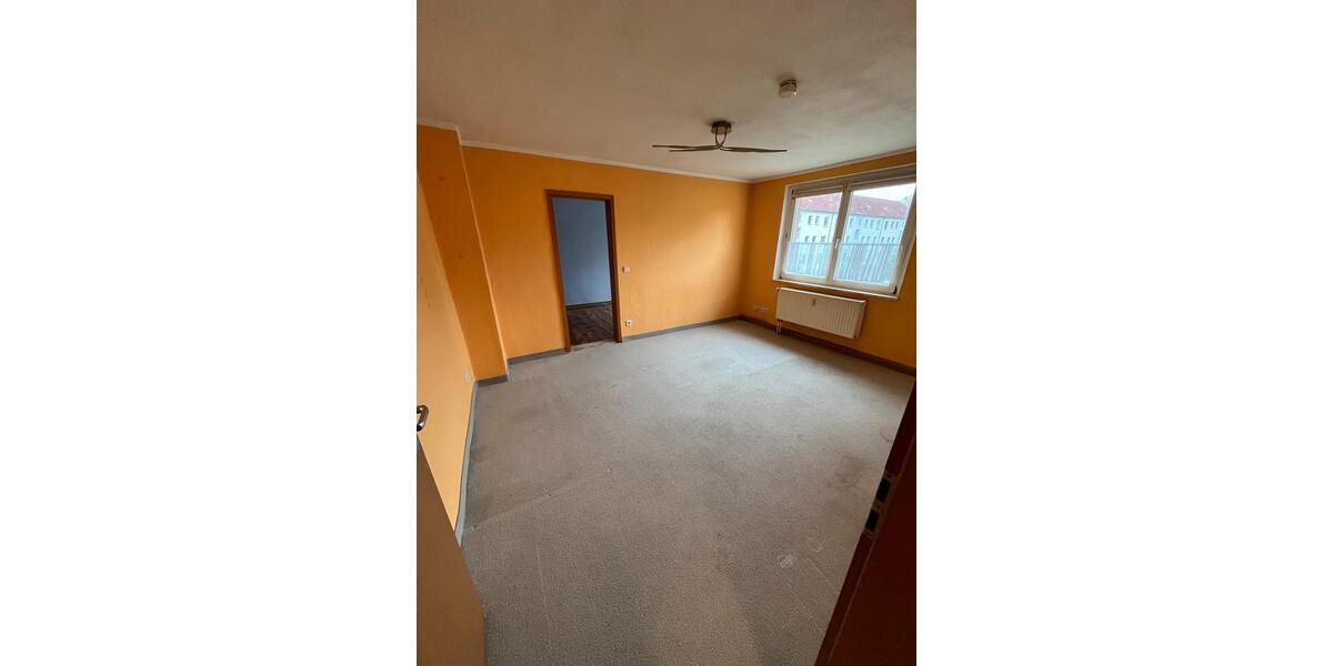 Etagenwohnung Hohenmölsen - 2 Zimmer, 36 m&sup2;, 260&euro; | Angebot:24623968