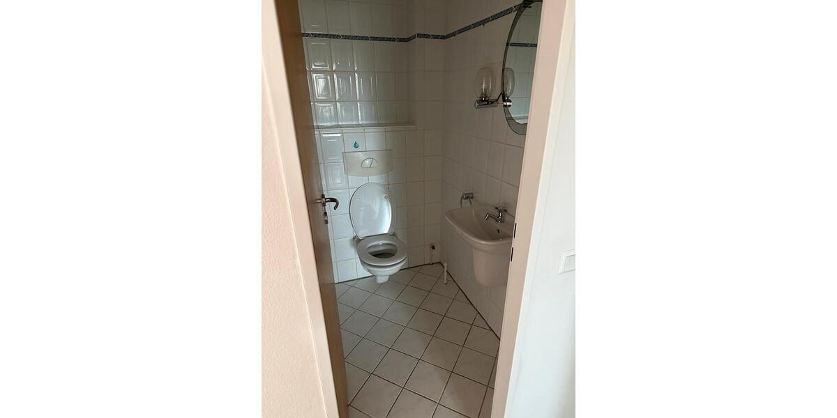 Etagenwohnung Plön - 4 Zimmer, 86 m&sup2;, 1.300&euro; | Angebot:25236926