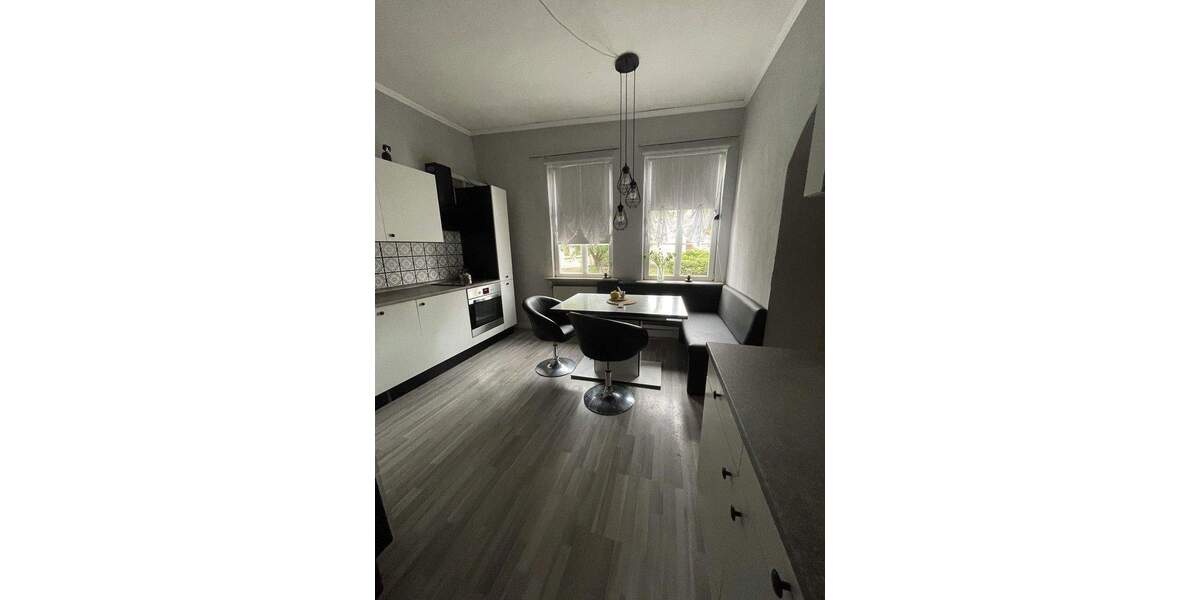 Etagenwohnung Diemelsee Adorf - 4 Zimmer, 130 m&sup2;, 820&euro; | Angebot:24747222