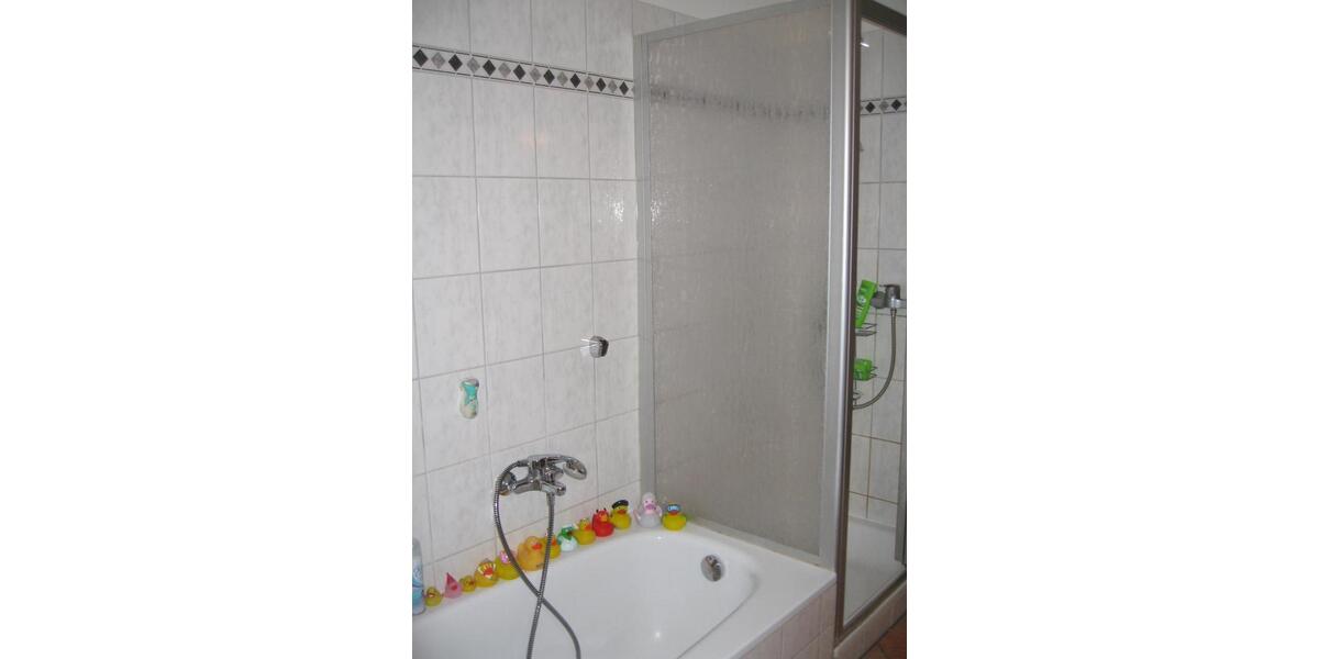 Etagenwohnung Wunstorf - 3 Zimmer, 100 m&sup2;, 700&euro; | Angebot:26020550