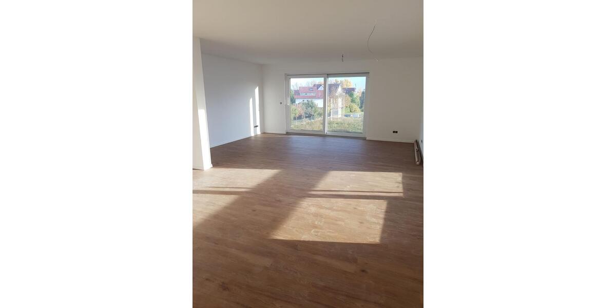 Erdgeschoßwohnung Crailsheim - 4 Zimmer, 118 m&sup2;, 1.340&euro; | Angebot:24355914