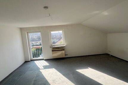 Charmante Dachgeschoßwohnung im Herzen der Altstadt von Wolfratshausen