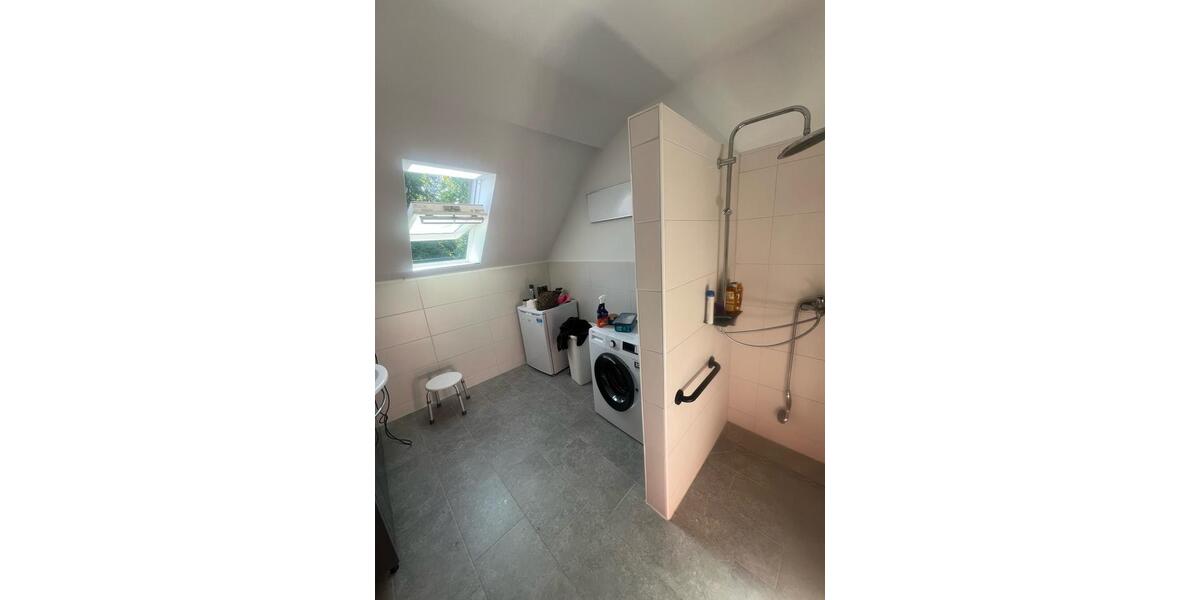 Etagenwohnung Allmendingen - 5 Zimmer, 130 m&sup2;, 350&euro; | Angebot:25404786