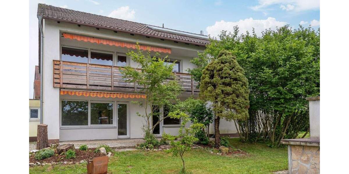 Etagenwohnung Fürth Unterfürberg - 4 Zimmer, 125 m&sup2;, 1.595&euro; | Angebot:25356016