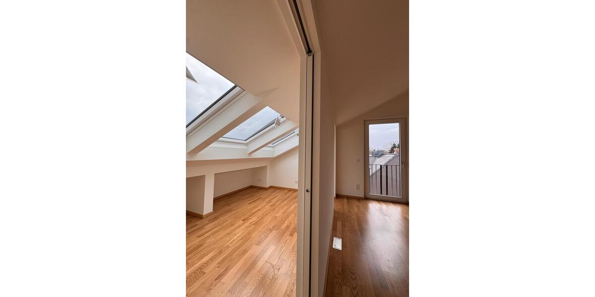 Dachgeschoßwohnung Markkleeberg - 2 Zimmer, 46 m&sup2;, 916&euro; | Angebot:24567662