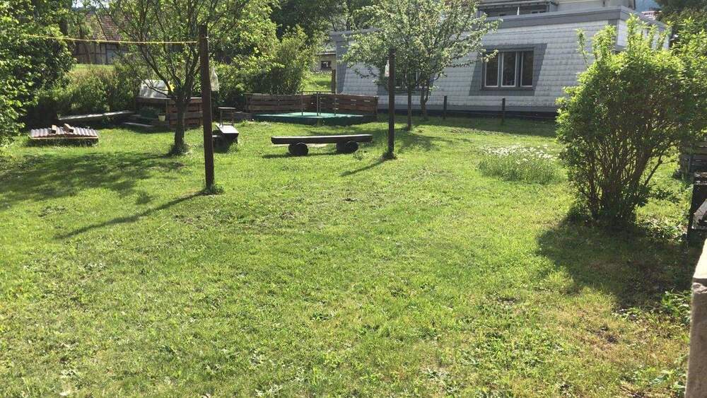 Etagenwohnung Zella-Mehlis Mehlis - 5 Zimmer, 160 m&sup2;, 850&euro; | Angebot:25051863