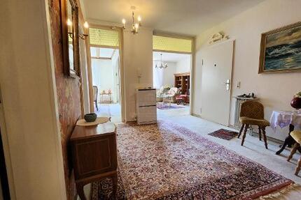 Wohnen auf Zeit Baden-Baden Balg - 3 Zimmer, 106 m&sup2;, 1.275&euro; | Angebot:26257485