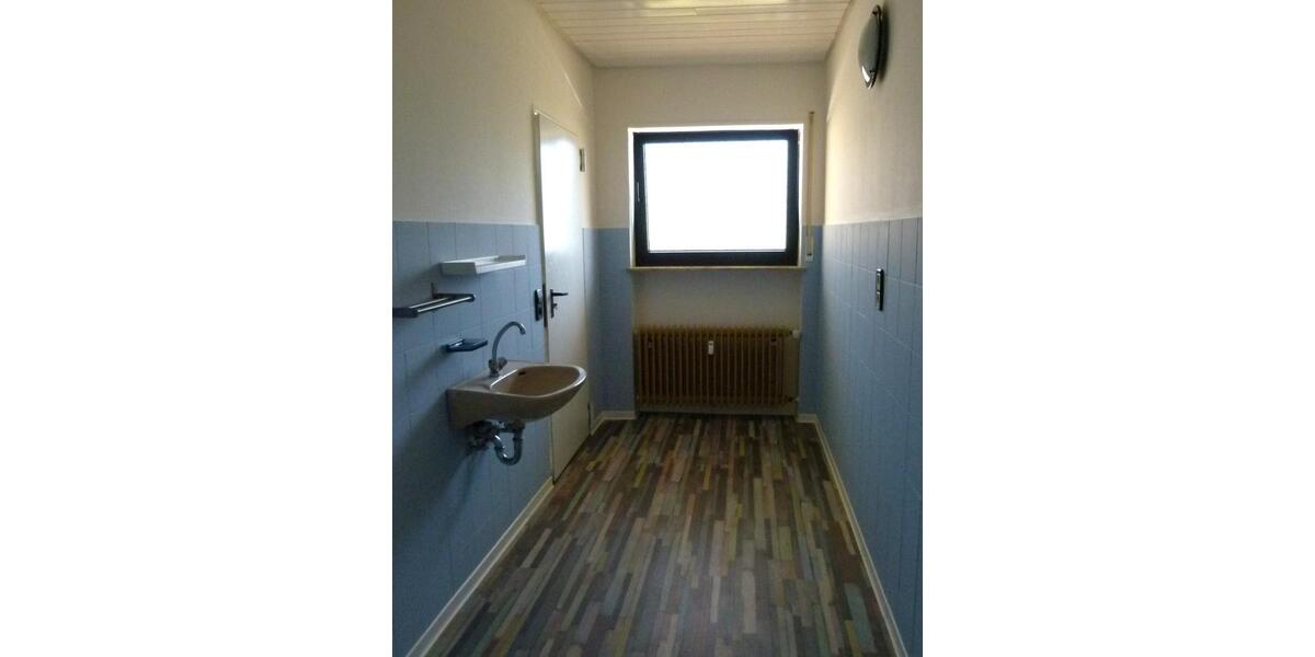 Erdgeschoßwohnung Angelbachtal - 5.5 Zimmer, 185 m&sup2;, 1.600&euro; | Angebot:26208046