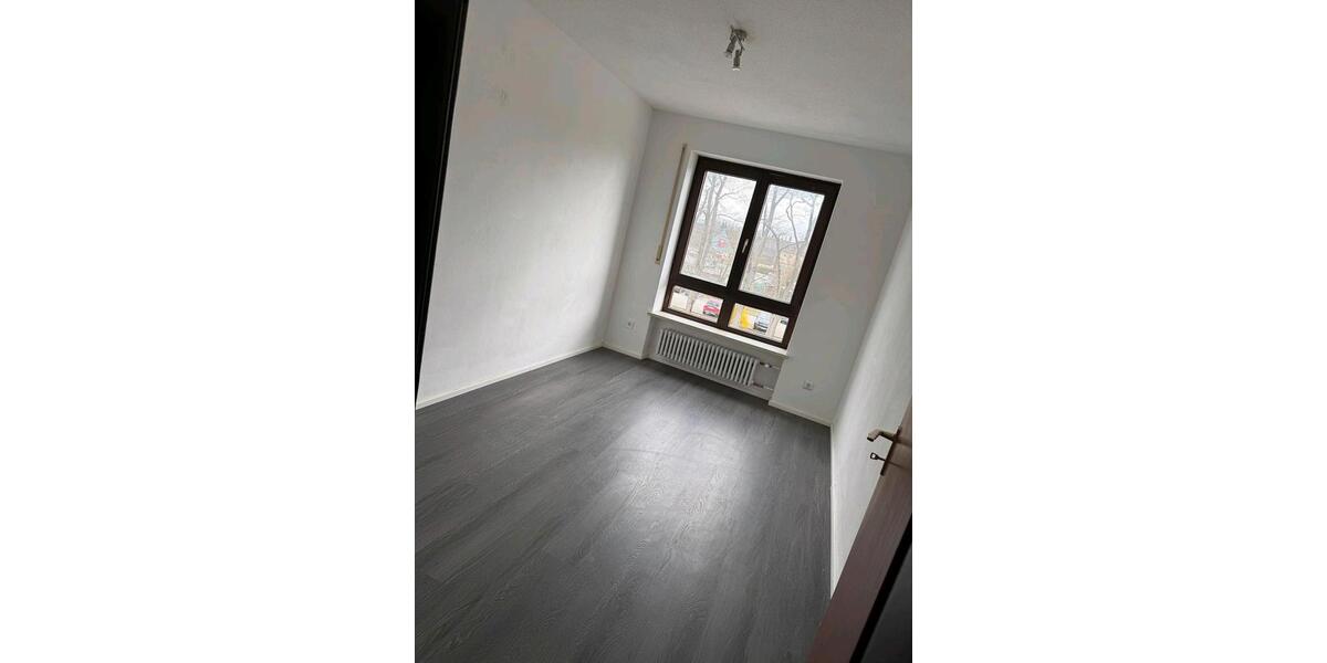 Etagenwohnung Altötting - 3 Zimmer, 87 m&sup2;, 950&euro; | Angebot:26082551