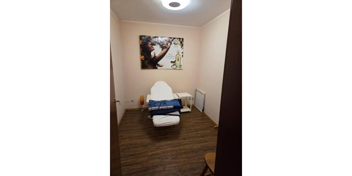 Etagenwohnung Moers - 2 Zimmer, 30 m&sup2;, 450&euro; | Angebot:25182283