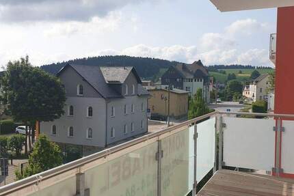 Wohnung Grünhain-Beierfeld Grünhain - 3 Zimmer, 85 m&sup2;, 750&euro; | Angebot:24972285