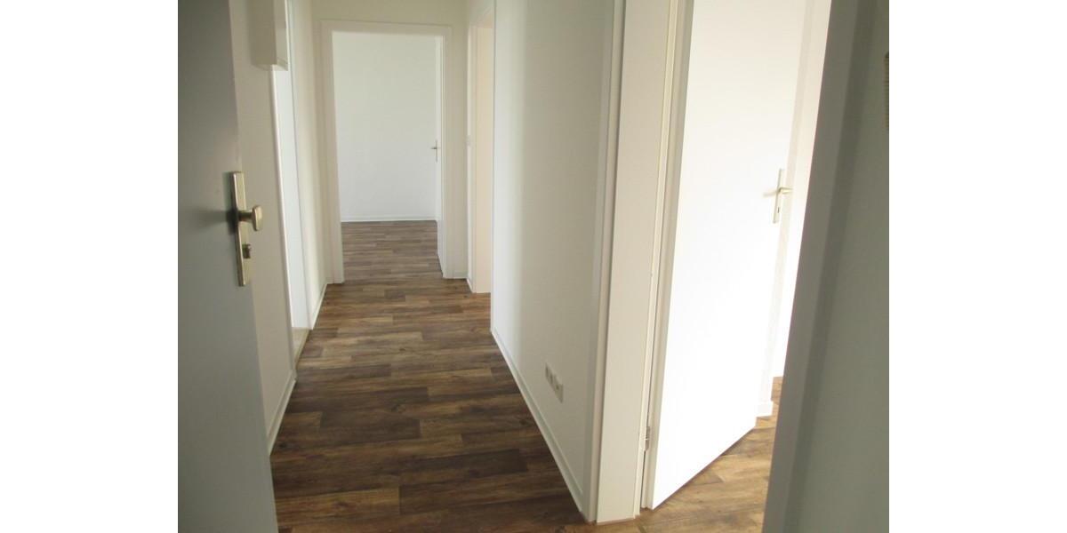 Etagenwohnung Magdeburg Leipziger Straße - 3 Zimmer, 77 m&sup2;, 475&euro; | Angebot:25127310