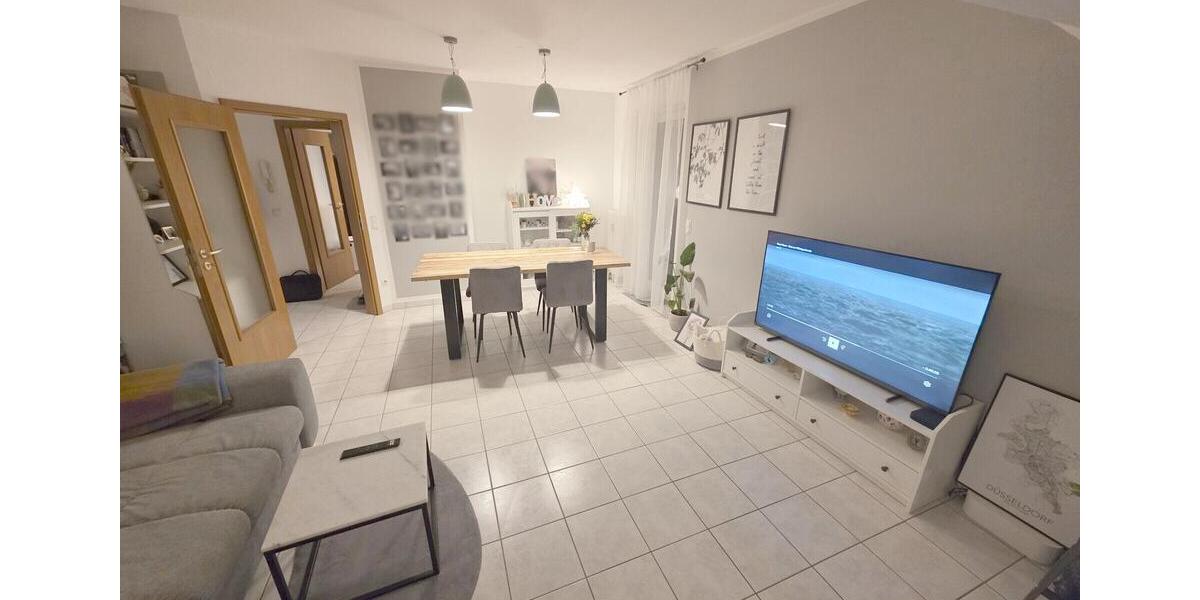 Dachgeschoßwohnung Sankt Augustin - 3 Zimmer, 80 m&sup2;, 760&euro; | Angebot:24750942