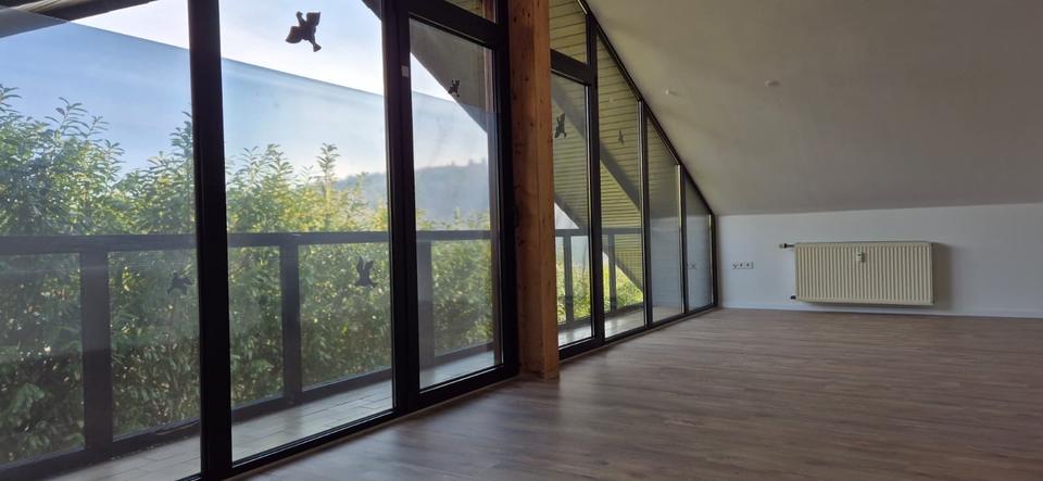 Dachgeschoßwohnung Östringen - 2 Zimmer, 72 m&sup2;, 880&euro; | Angebot:25216217