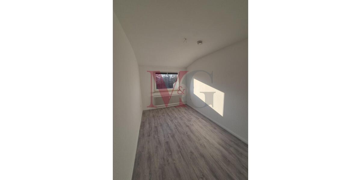 Dachgeschoßwohnung Wilhelmshaven - 3 Zimmer, 67 m&sup2;, 505&euro; | Angebot:25842695