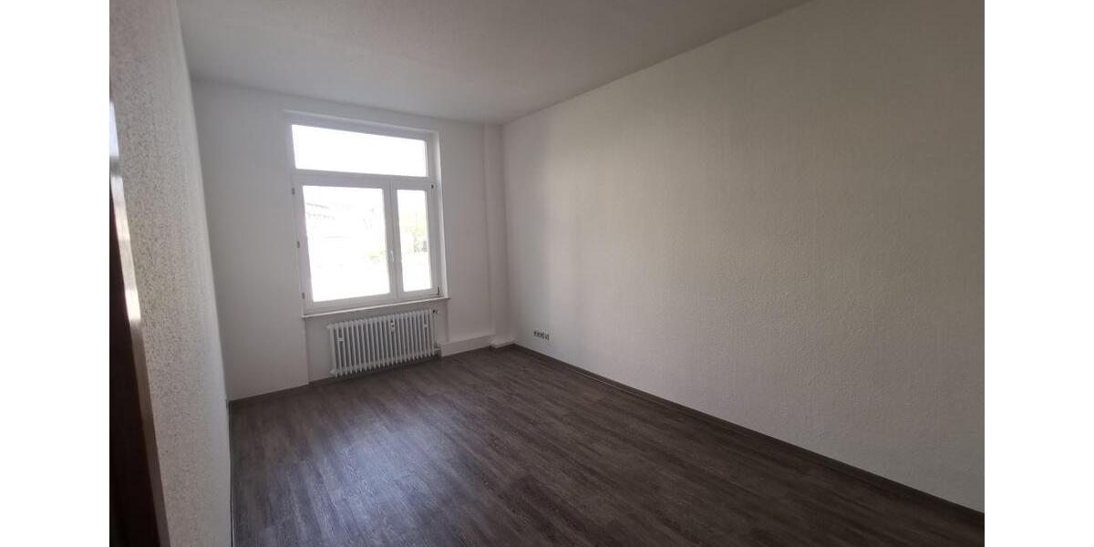 Etagenwohnung Bremerhaven Geestemünde - 2 Zimmer, 58 m&sup2;, 389&euro; | Angebot:26561845