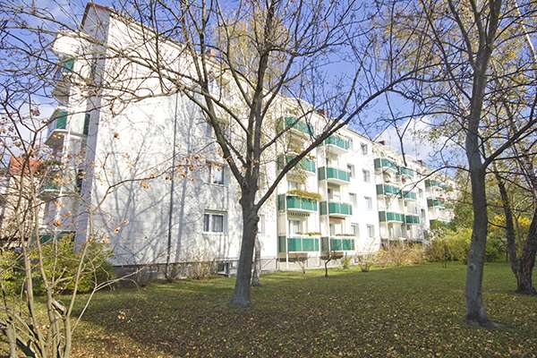 Etagenwohnung Halle (Saale) Gesundbrunnen - 3 Zimmer, 58 m&sup2;, 420&euro; | Angebot:27072481