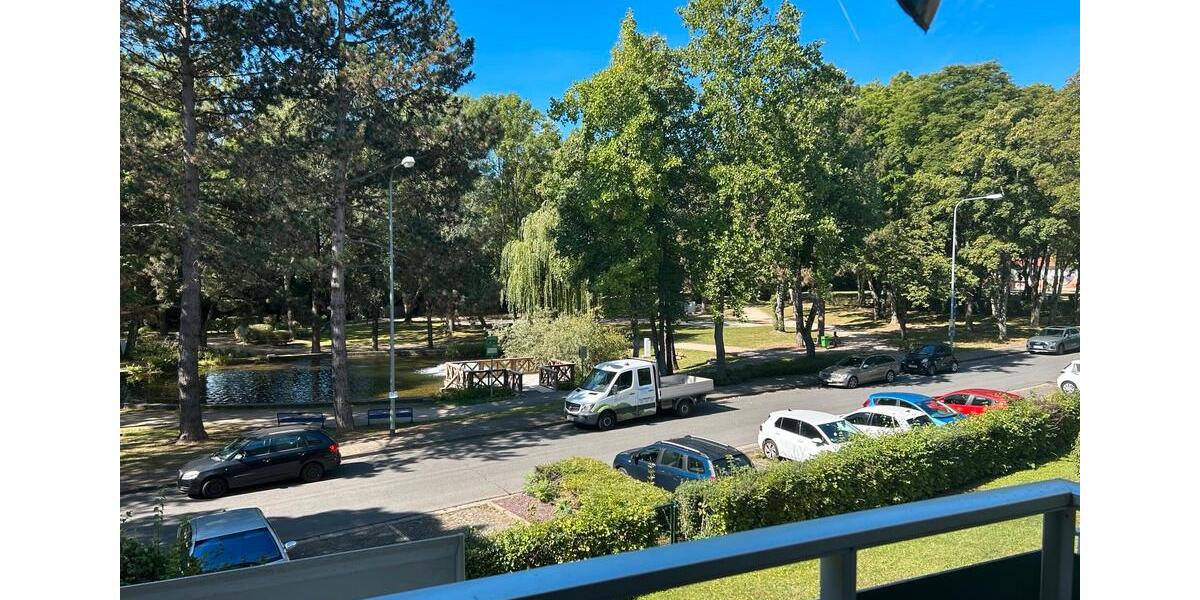 Attraktive 2 Zimmer Wohnung MöbliertTeilmöbiliert 2 zimmer