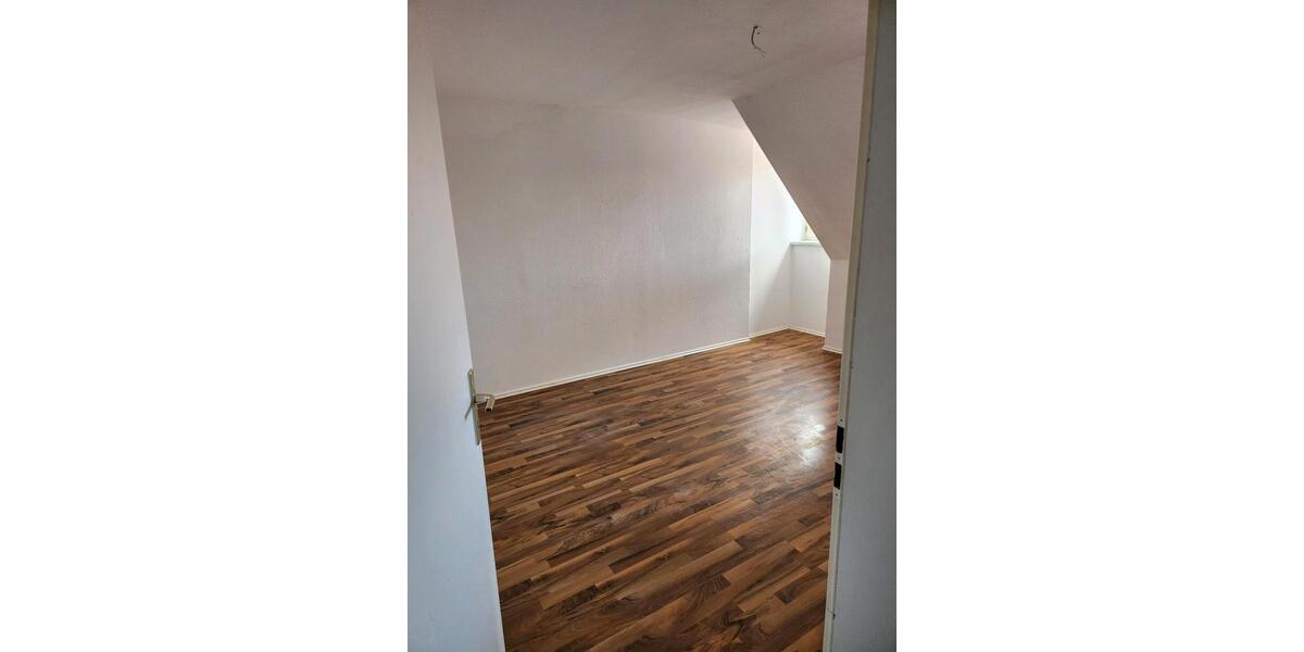 Dachgeschoßwohnung Wernigerode - 1 Zimmer, 39 m&sup2;, 279&euro; | Angebot:26039579