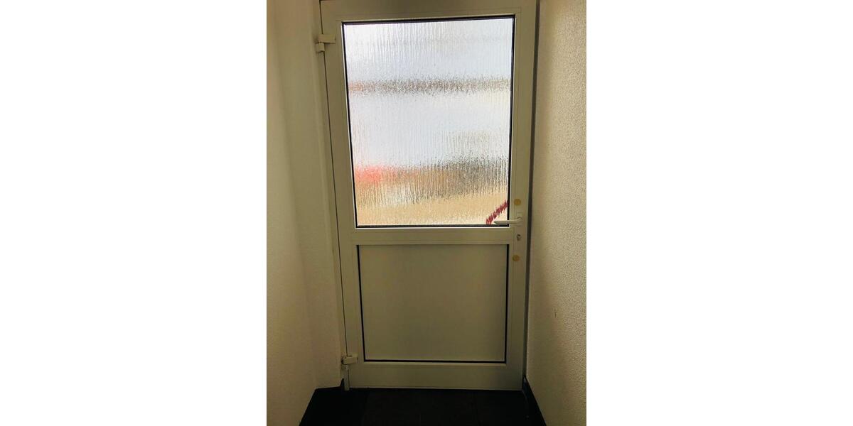 Erdgeschoßwohnung Tuttlingen - 2 Zimmer, 37 m&sup2;, 200&euro; | Angebot:26611939