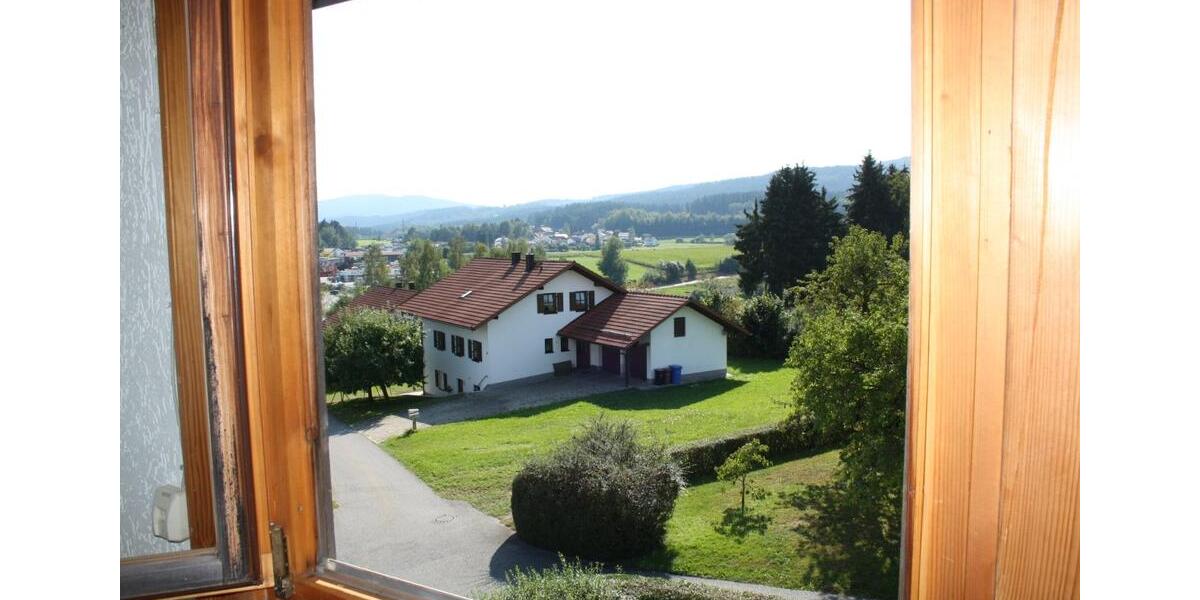 Dachgeschoßwohnung Patersdorf - 5 Zimmer, 140 m&sup2;, 770&euro; | Angebot:24495165