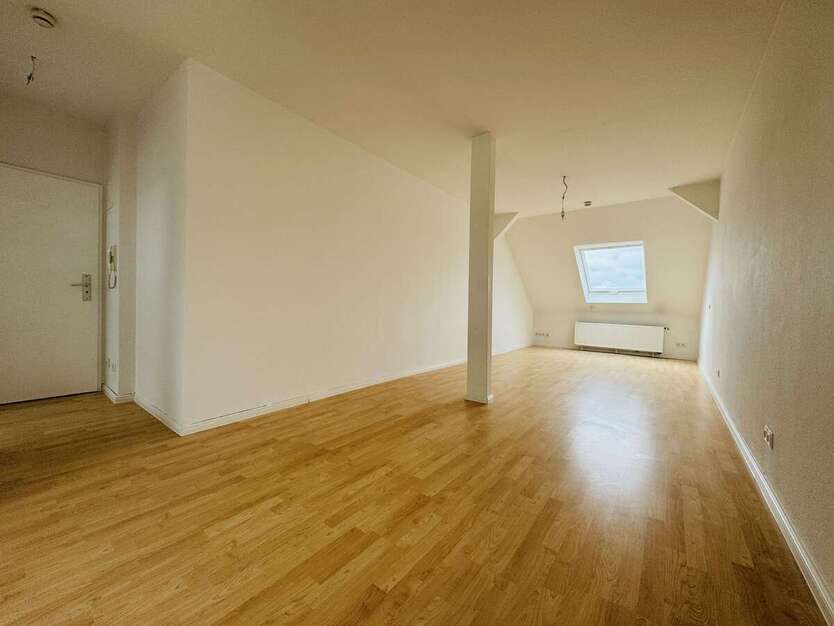 Wohnung zum Mieten in Leipzig 375 € 35.2 m² 1 zimmer